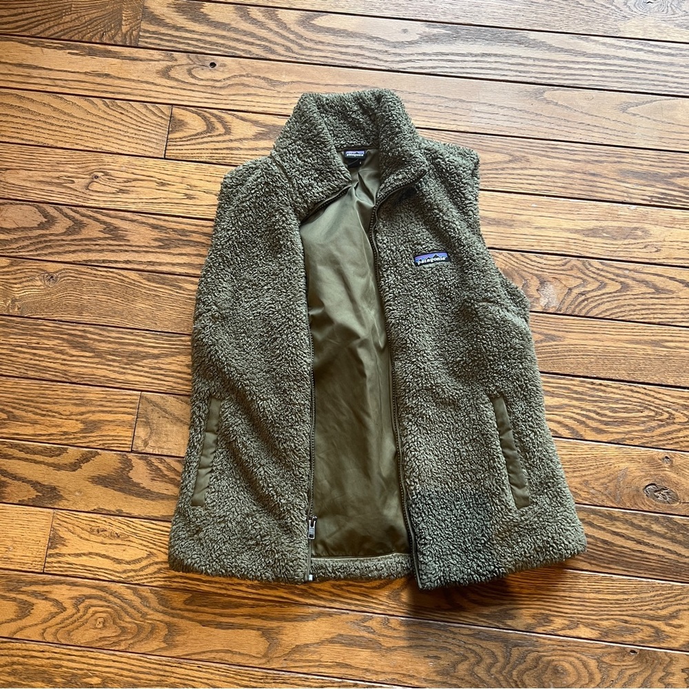 Patagonia Vest - Cozy Green Zip